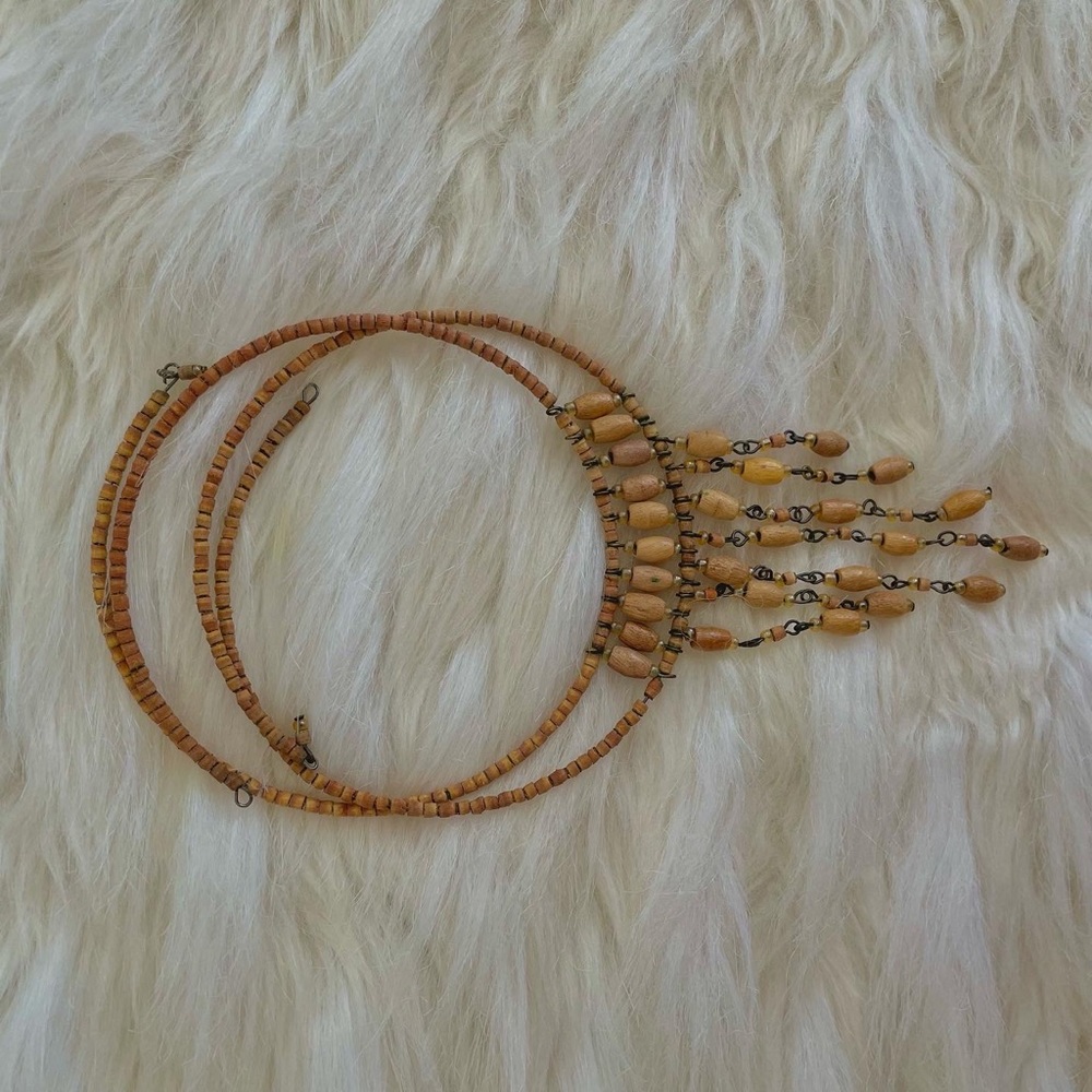 Chocker - Picture 2 of 2